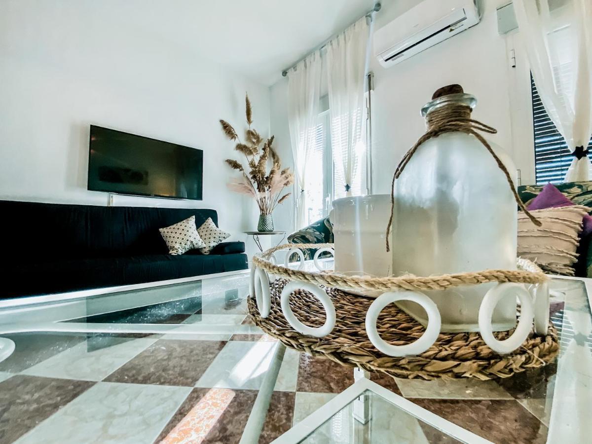 Apartamentos Fernando III El Santo Baeza Luaran gambar