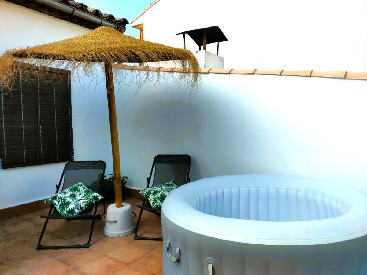 Apartamentos Fernando III El Santo Baeza Luaran gambar