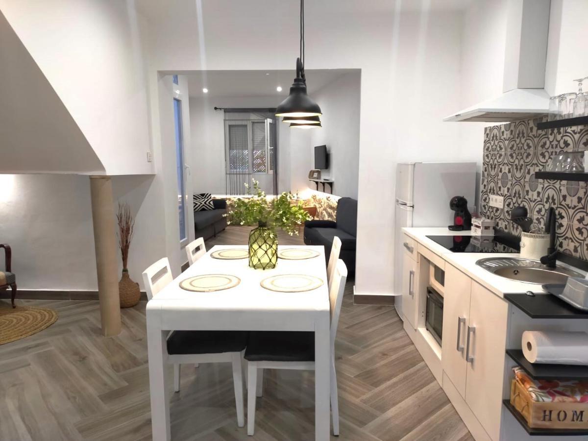 Apartamentos Fernando III El Santo Baeza Luaran gambar
