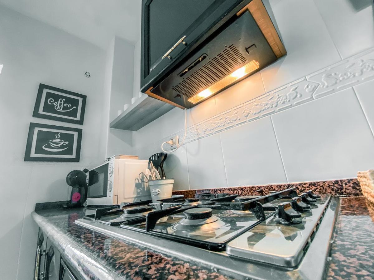 Apartamentos Fernando III El Santo Baeza Luaran gambar