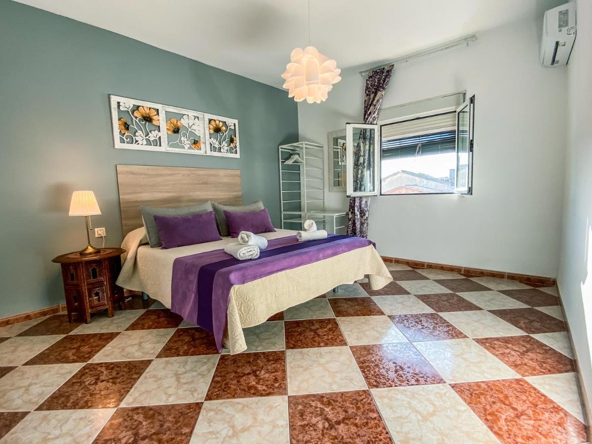 Apartamentos Fernando III El Santo Baeza Luaran gambar