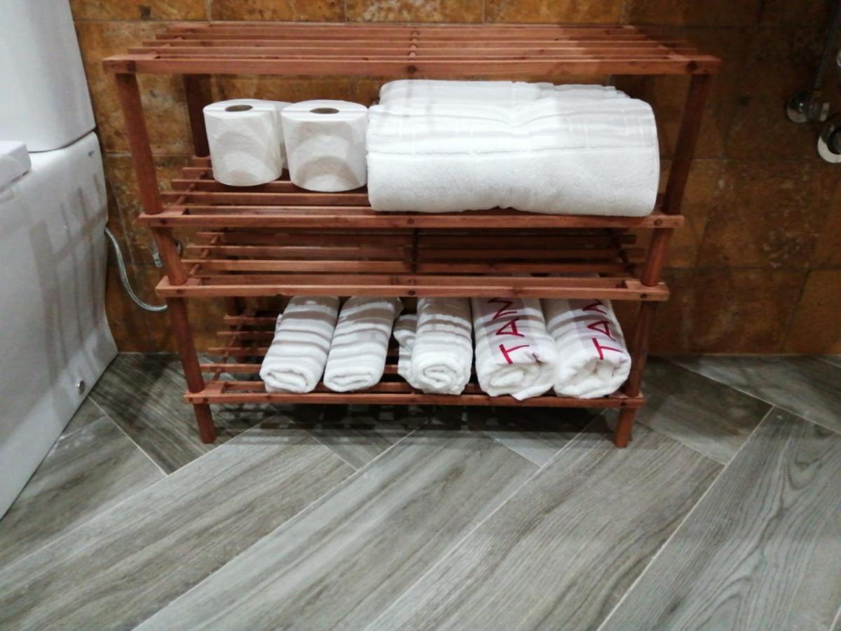Apartamentos Fernando III El Santo Baeza Luaran gambar